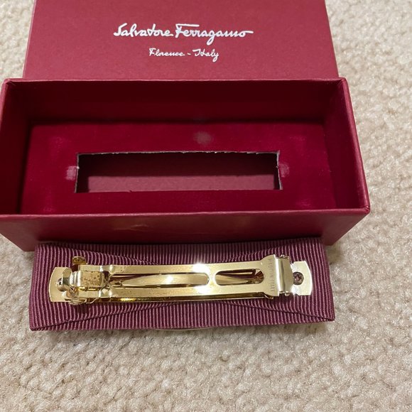 NEW!  Salvatore Ferragamo Vara Bow Clip - Picture 2 of 9